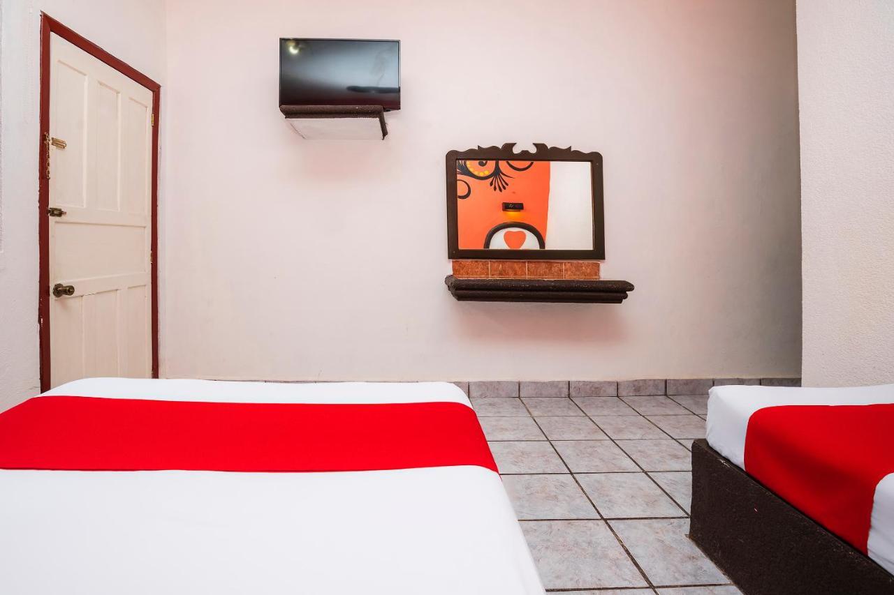Oyo America Hotel Bacalar